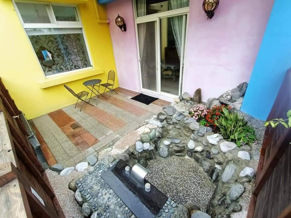 Bed and Breakfast 依比鴨鴨水岸會館 Ducking House Жуйсуй Экстерьер фото